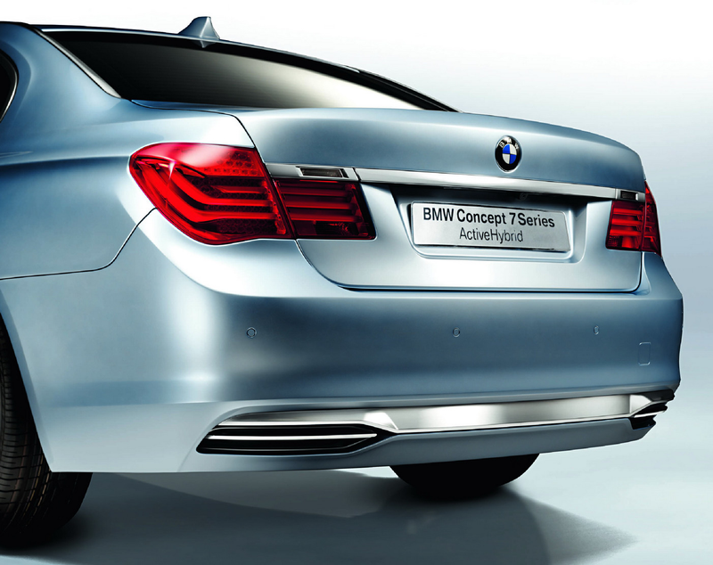 Illustration for article titled BMW Concept 7 Series ActiveHybrid Adds Power, Efficiency